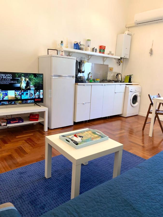 Materdei Apartments Napels Buitenkant foto